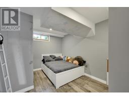 141 ST ANDREW STREET E - 13