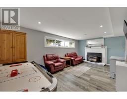141 ST ANDREW STREET E - 16