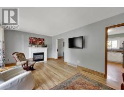 141 ST ANDREW STREET E - 19