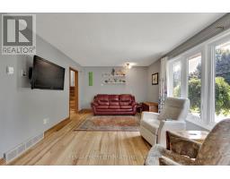 141 ST ANDREW STREET E - 20