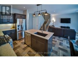 22 QUEENSWAY DRIVE - 13