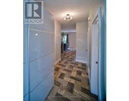 22 QUEENSWAY DRIVE - 14