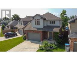 22 QUEENSWAY DRIVE - 2