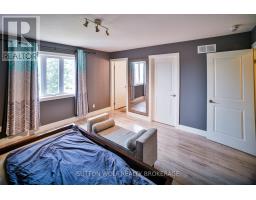 22 QUEENSWAY DRIVE - 21