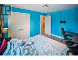 22 QUEENSWAY DRIVE - 29