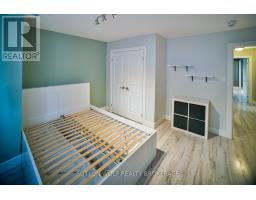 22 QUEENSWAY DRIVE - 32