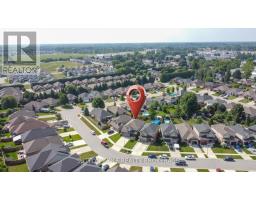22 QUEENSWAY DRIVE - 37