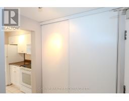 207 - 570 PROUDFOOT LANE - 7