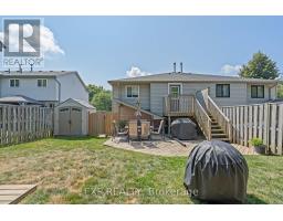 67 MOREAU CRESCENT - 41