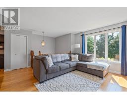 67 MOREAU CRESCENT - 5