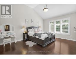 852 SILVERSMITH STREET - 19
