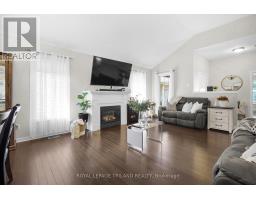852 SILVERSMITH STREET - 8