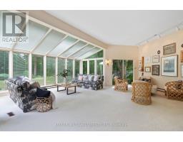 37 BLOOMFIELD DRIVE - 10