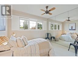 37 BLOOMFIELD DRIVE - 21