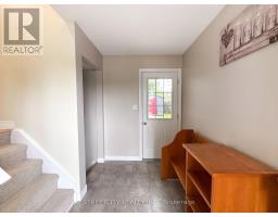 1578 COUNCILLORS STREET - 22