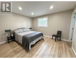 1578 COUNCILLORS STREET - 8