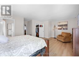 304 WILKINS STREET - 18