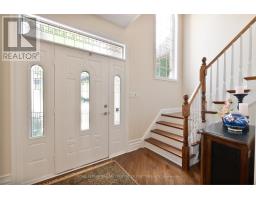 27 HOEFNAGELS CRESCENT - 20