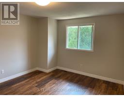 33 - 35 WATERMAN AVENUE - 16