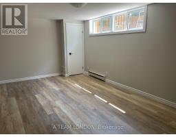 33 - 35 WATERMAN AVENUE - 19