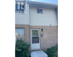 33 - 35 WATERMAN AVENUE - 2