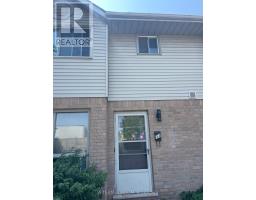 33 - 35 WATERMAN AVENUE - 3
