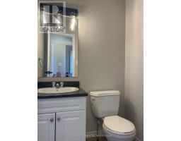 33 - 35 WATERMAN AVENUE - 4