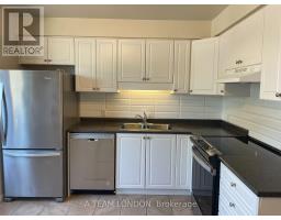 33 - 35 WATERMAN AVENUE - 5
