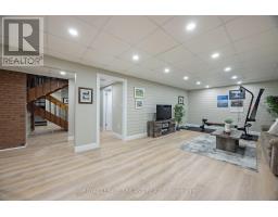 58 CRESCENT AVENUE - 35