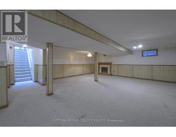 1717 PHILLBROOK CRESCENT - 34