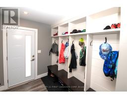 6925 LAMBETH WALK - 16