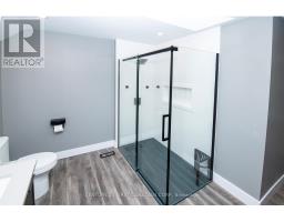 6925 LAMBETH WALK - 32