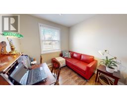 380 REGAL DRIVE - 21