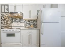 305 - 1600 ADELAIDE STREET N - 11