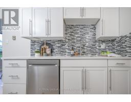 305 - 1600 ADELAIDE STREET N - 12