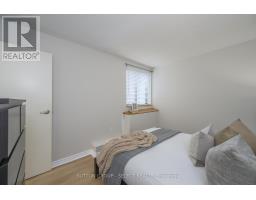 305 - 1600 ADELAIDE STREET N - 16