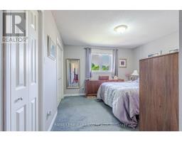 67 DONKER DRIVE - 23