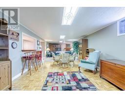 67 DONKER DRIVE - 39