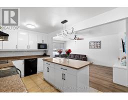 15 GARLAND CRESCENT - 12