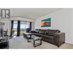 903 - 860 COMMISSIONERS ROAD E - 10