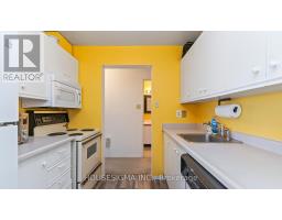 903 - 860 COMMISSIONERS ROAD E - 15