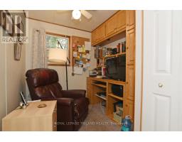 A39 - 9910 NORTHVILLE CRESCENT - 24