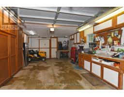 A39 - 9910 NORTHVILLE CRESCENT - 33