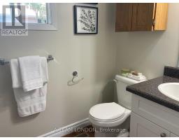 43 - 35 WATERMAN AVENUE - 19