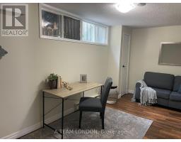 43 - 35 WATERMAN AVENUE - 28