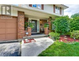 79 GREENBRIER CRESCENT - 3