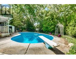 79 GREENBRIER CRESCENT - 46