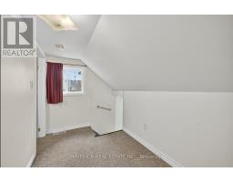 7982 RAILROAD LINE - 15