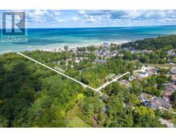 34 ALBERTA STREET - 3
