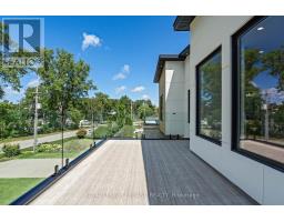 34 ALBERTA STREET - 32